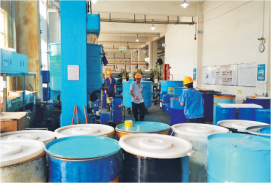 Kanglibang Heat Resistant LSR Material Silicone Molding For Glass Bonding 4